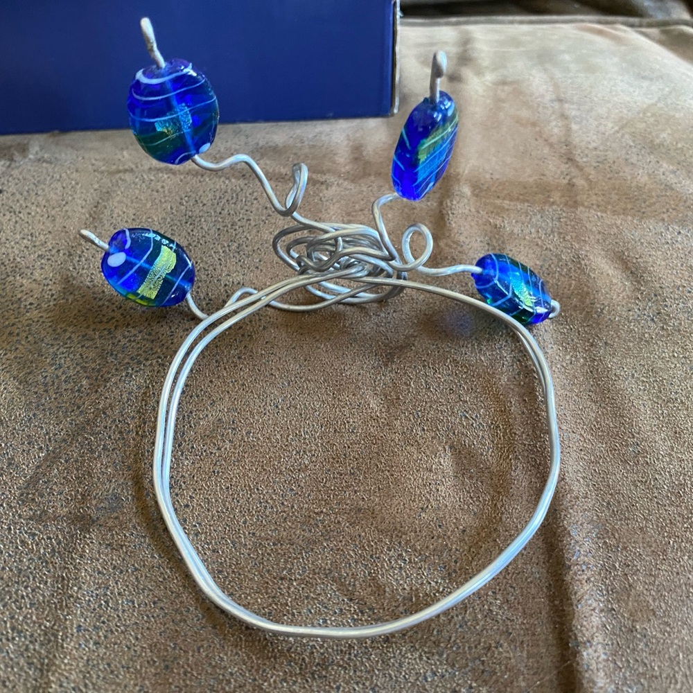 Artisan made Zen Feng Shui Blue and Green Wire Bracelet